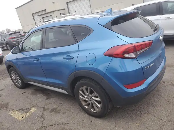 KM8J33A45JU641259 2018 HYUNDAI TUCSON - Image 2