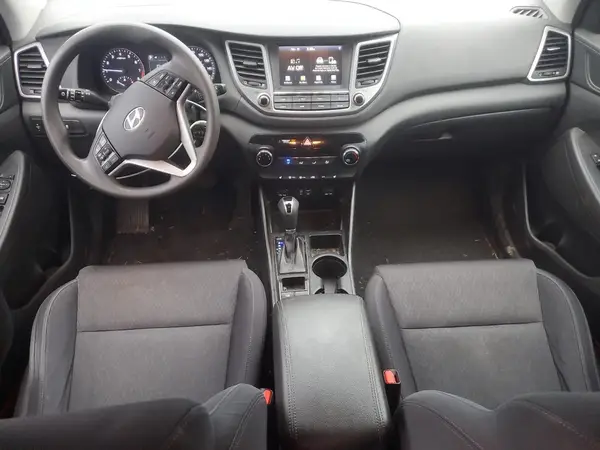 KM8J33A45JU641259 2018 HYUNDAI TUCSON - Image 8