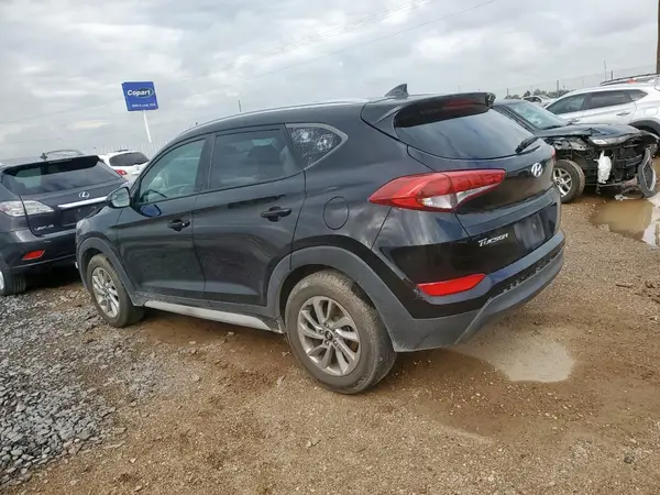 KM8J33A45JU698531 2018 HYUNDAI TUCSON - Image 2