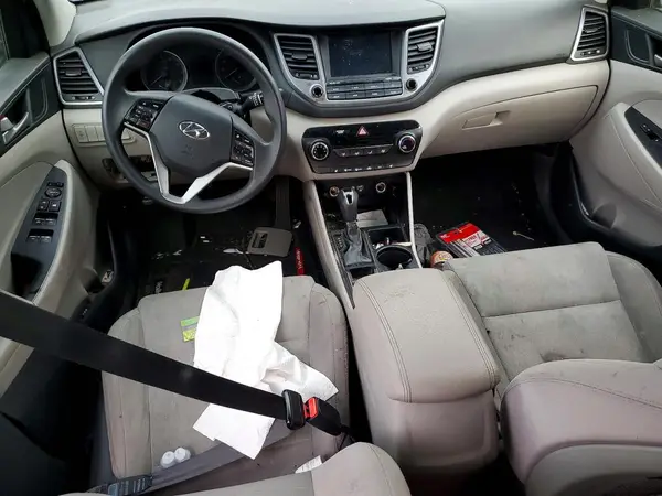 KM8J33A45JU708491 2018 HYUNDAI TUCSON - Image 8