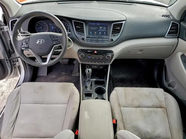 KM8J33A45JU709513 2018 HYUNDAI TUCSON - Image 8
