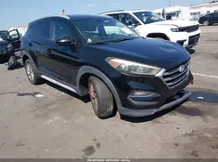 KM8J33A45JU712587 2018 HYUNDAI TUCSON