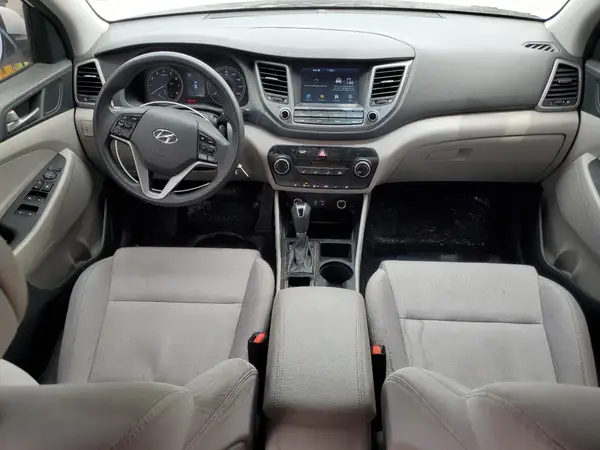 KM8J33A45JU719183 2018 HYUNDAI TUCSON - Image 8