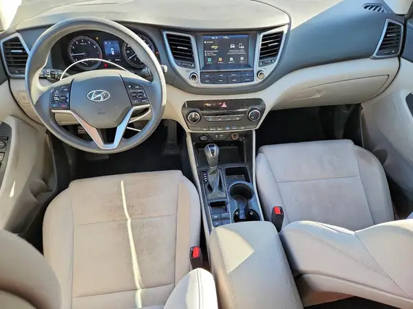 KM8J33A45JU743547 2018 HYUNDAI TUCSON - Image 8