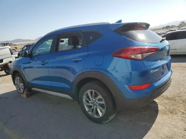 KM8J33A45JU790268 2018 HYUNDAI TUCSON - Image 2