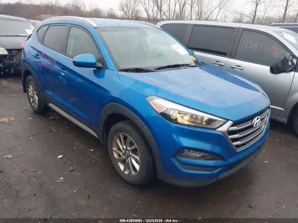 KM8J33A45JU807862 2018 HYUNDAI TUCSON - Image 1
