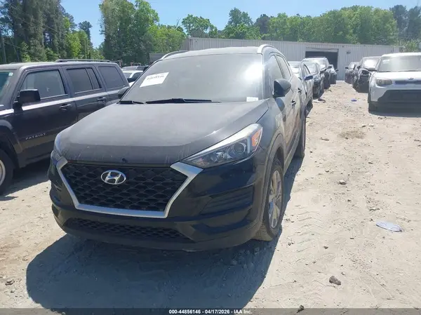 KM8J33A45KU007905 2019 HYUNDAI TUCSON - Image 2