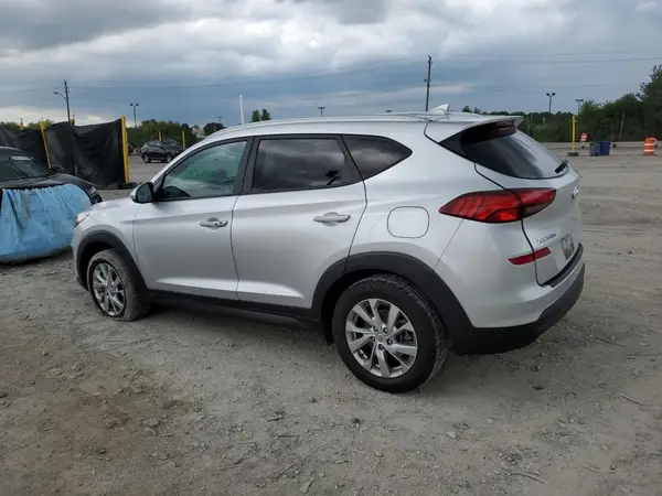 KM8J33A45KU017804 2019 HYUNDAI TUCSON - Image 2