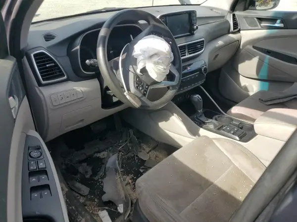 KM8J33A45KU065433 2019 HYUNDAI TUCSON - Image 8