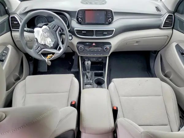 KM8J33A45KU068185 2019 HYUNDAI TUCSON - Image 8