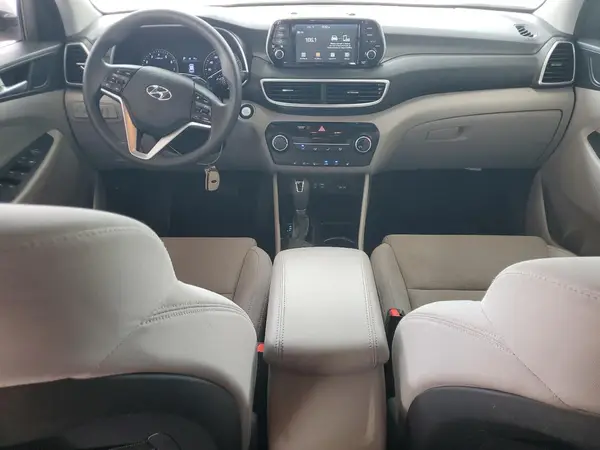 KM8J33A45KU874172 2019 HYUNDAI TUCSON - Image 8