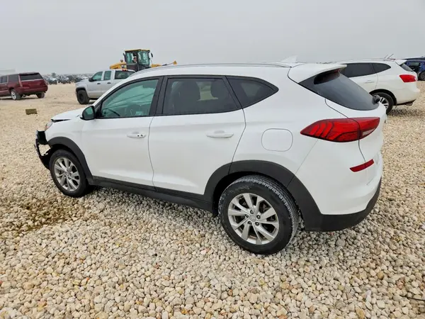 KM8J33A45KU986602 2019 HYUNDAI TUCSON - Image 2