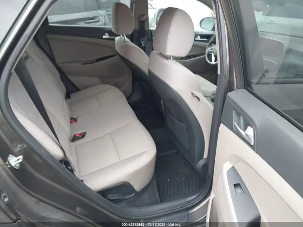 KM8J33A45LU105351 2020 HYUNDAI TUCSON - Image 8