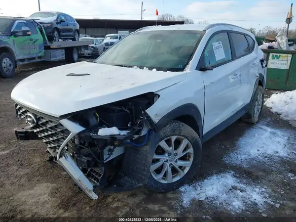 KM8J33A45LU134655 2020 HYUNDAI TUCSON - Image 2