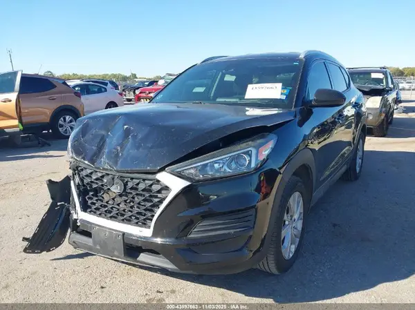 KM8J33A45LU165954 2020 HYUNDAI TUCSON - Image 2