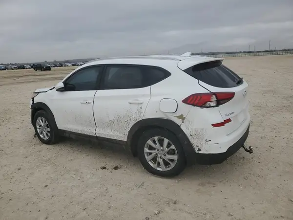 KM8J33A45LU201903 2020 HYUNDAI TUCSON - Image 2