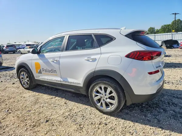 KM8J33A45LU226638 2020 HYUNDAI TUCSON - Image 2