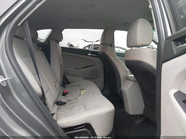 KM8J33A45LU264774 2020 HYUNDAI TUCSON - Image 8