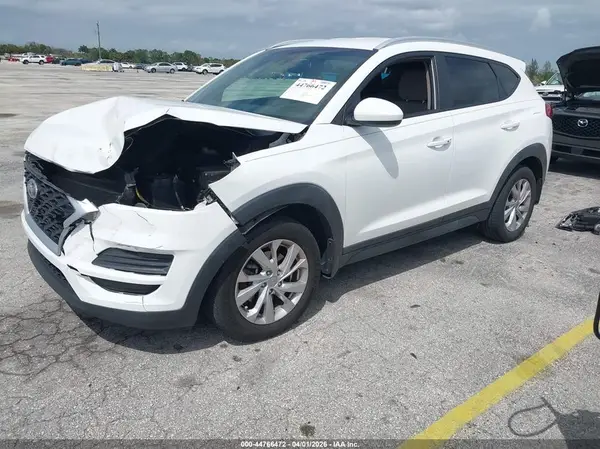 KM8J33A45LU271191 2020 HYUNDAI TUCSON - Image 2