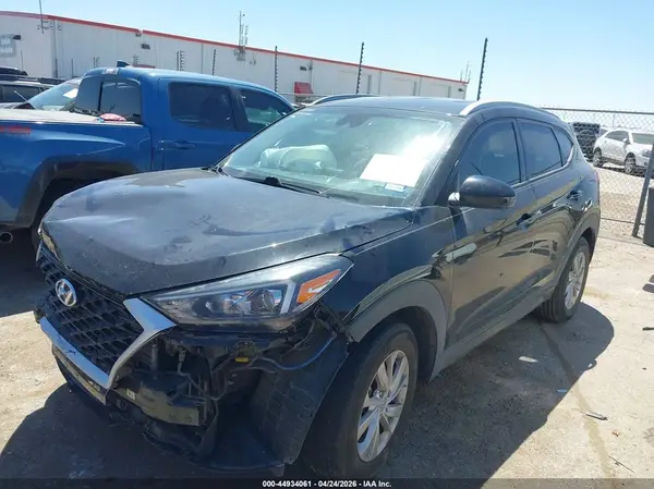 KM8J33A45LU276410 2020 HYUNDAI TUCSON - Image 2