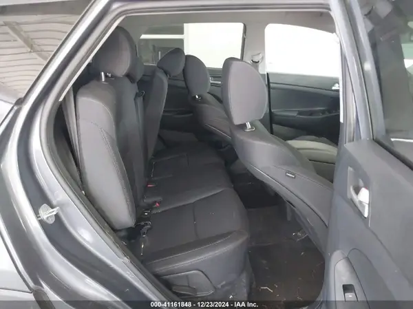 KM8J33A45MU286937 2021 HYUNDAI TUCSON - Image 8