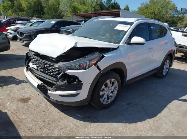 KM8J33A45MU299297 2021 HYUNDAI TUCSON - Image 2
