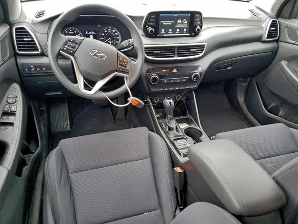 KM8J33A45MU300321 2021 HYUNDAI TUCSON - Image 8