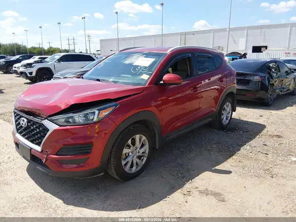 KM8J33A45MU327907 2021 HYUNDAI TUCSON - Image 2