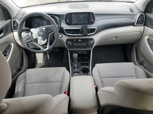 KM8J33A45MU341418 2021 HYUNDAI TUCSON - Image 8