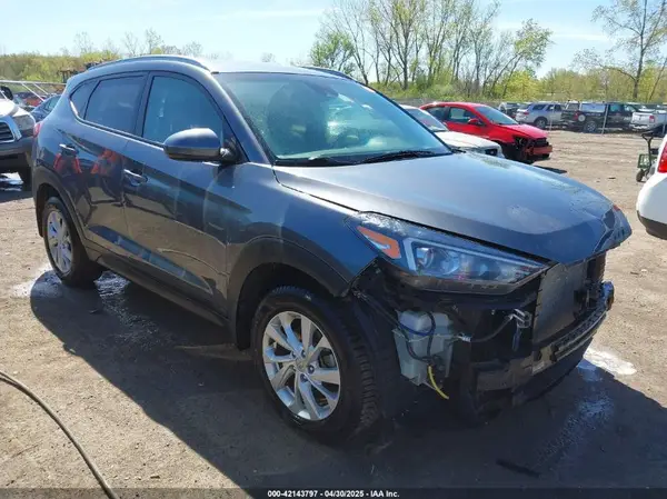 KM8J33A45MU359613 2021 HYUNDAI TUCSON - Image 1