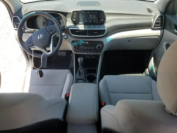 KM8J33A45MU383863 2021 HYUNDAI TUCSON - Image 8