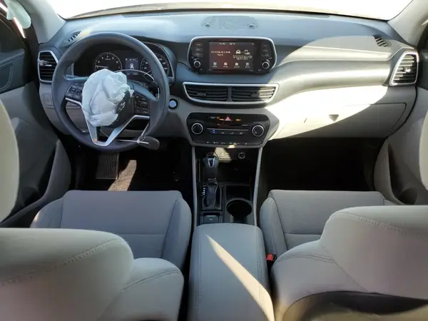 KM8J33A45MU396631 2021 HYUNDAI TUCSON - Image 8
