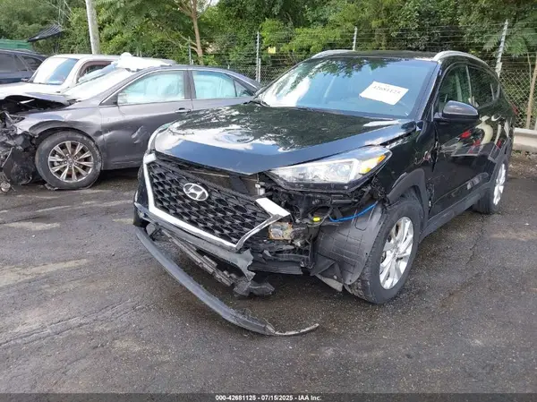 KM8J33A45MU407644 2021 HYUNDAI TUCSON - Image 2
