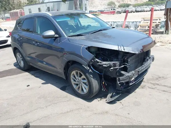 KM8J33A46GU027300 2016 HYUNDAI TUCSON - Image 1