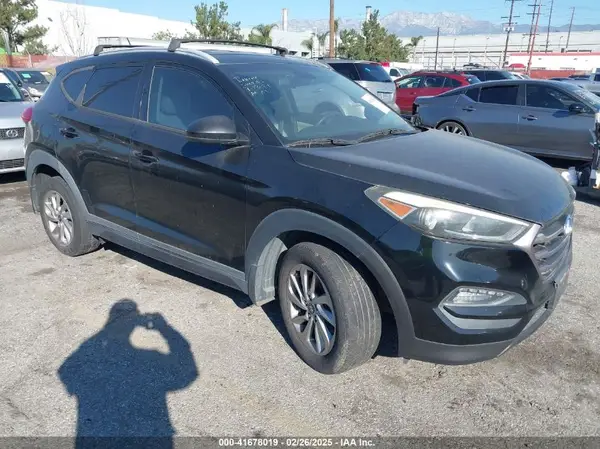 KM8J33A46GU028429 2016 HYUNDAI TUCSON - Image 1