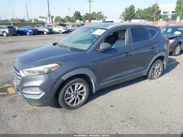KM8J33A46GU058661 2016 HYUNDAI TUCSON - Image 2