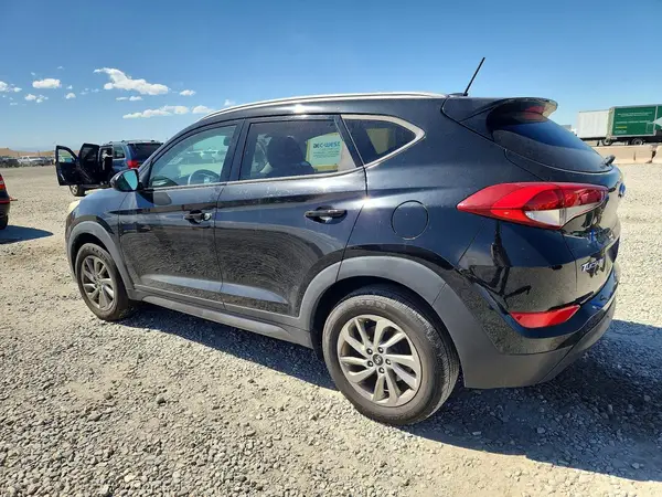 KM8J33A46GU060183 2016 HYUNDAI TUCSON - Image 2
