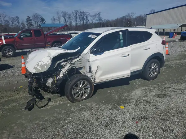KM8J33A46GU069563 2016 HYUNDAI TUCSON - Image 1
