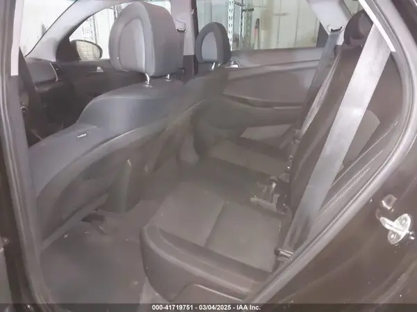 KM8J33A46GU086363 2016 HYUNDAI TUCSON - Image 8