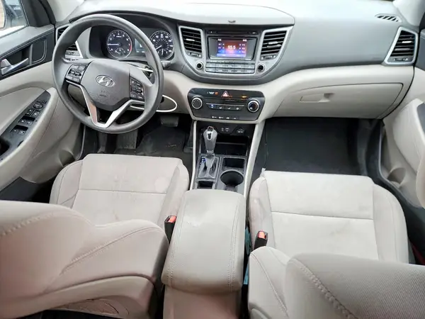 KM8J33A46GU100651 2016 HYUNDAI TUCSON - Image 8