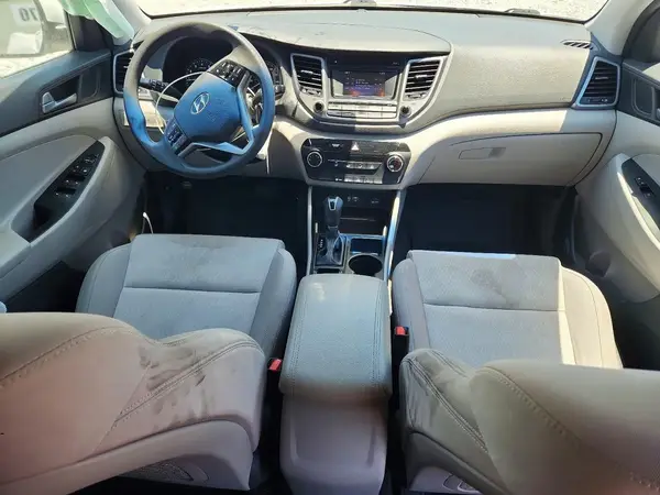 KM8J33A46GU114663 2016 HYUNDAI TUCSON - Image 8