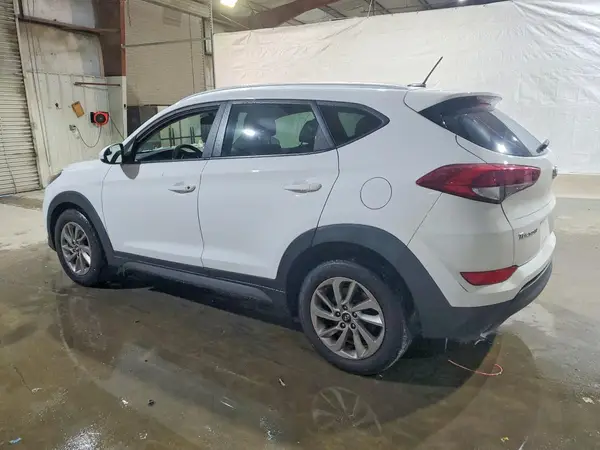 KM8J33A46GU116610 2016 HYUNDAI TUCSON - Image 2