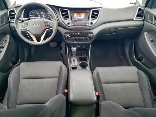 KM8J33A46GU126618 2016 HYUNDAI TUCSON - Image 8