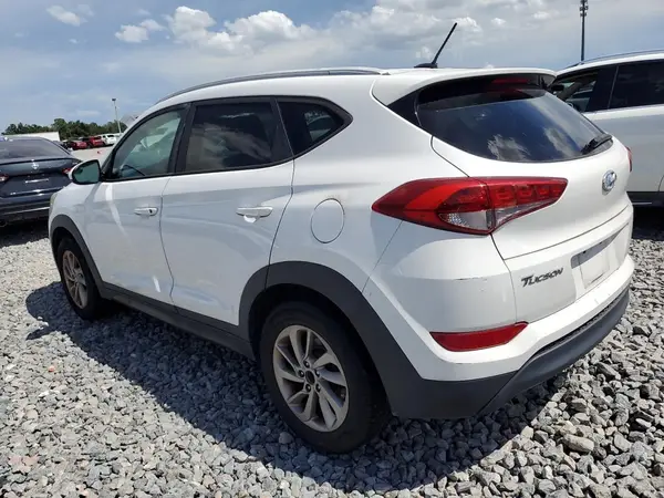 KM8J33A46GU140146 2016 HYUNDAI TUCSON - Image 2
