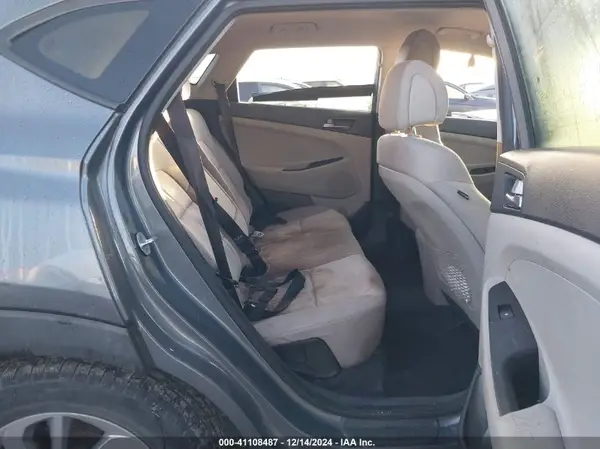 KM8J33A46GU144116 2016 HYUNDAI TUCSON - Image 8