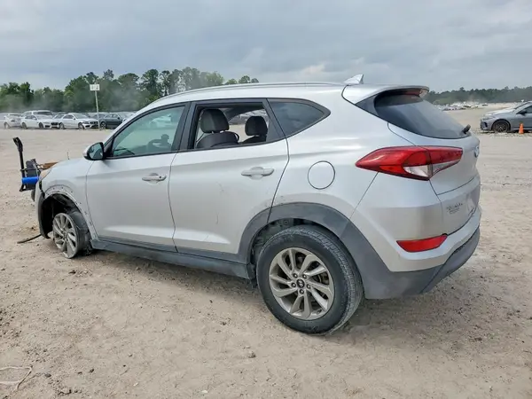 KM8J33A46GU149428 2016 HYUNDAI TUCSON - Image 2