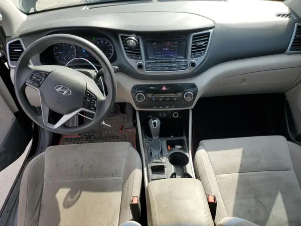 KM8J33A46GU174247 2016 HYUNDAI TUCSON - Image 8