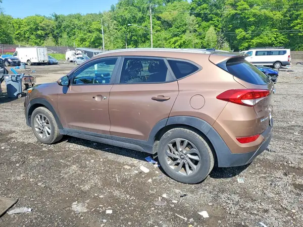 KM8J33A46GU186785 2016 HYUNDAI TUCSON - Image 2
