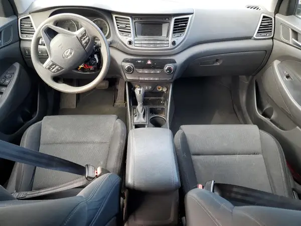 KM8J33A46GU209580 2016 HYUNDAI TUCSON - Image 8