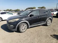 KM8J33A46GU233619 2016 HYUNDAI TUCSON